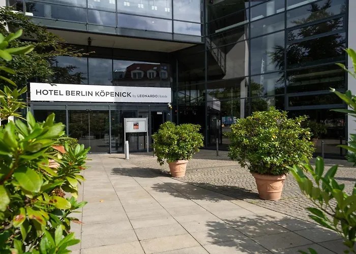 Nyx Koepenick By Leonardo Berlín