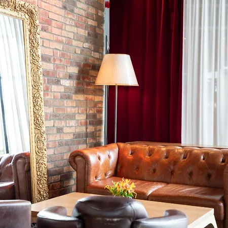 Nyx Koepenick By Leonardo