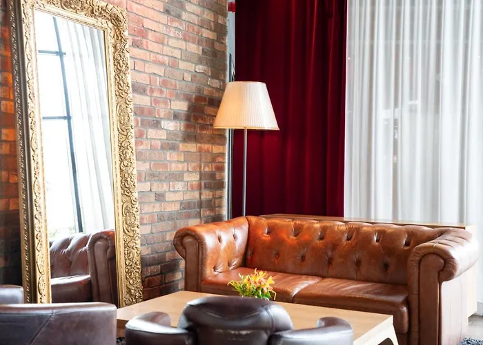 Nyx Koepenick By Leonardo