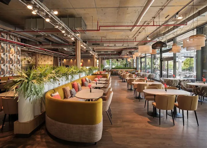 Nyx Koepenick By Leonardo